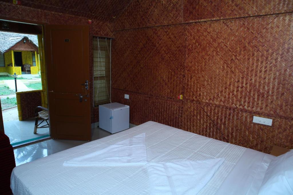 Savithri Inn Bamboo Cottages & Resorts วาร์คาลา ห้อง รูปภาพ